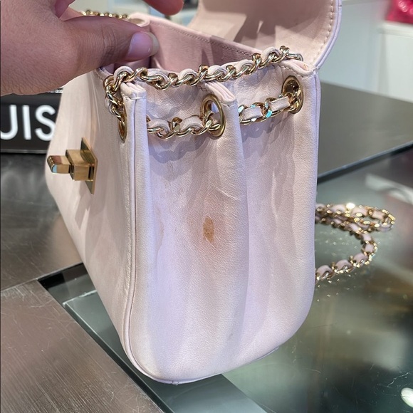 Chanel Quilted Shoulder Bag - Picture 6 of 11